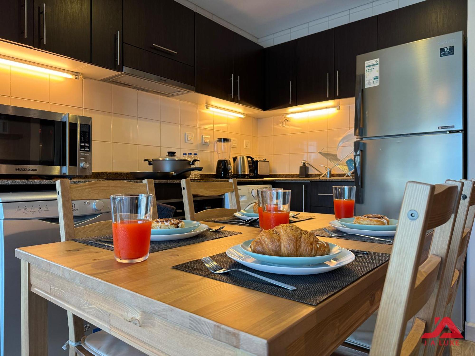 Cozy Marina & Sea View Apt In Bay Central Tower Dubai Marina With Modern Gym & Pool, Steps To Beach & Metro Exterior foto