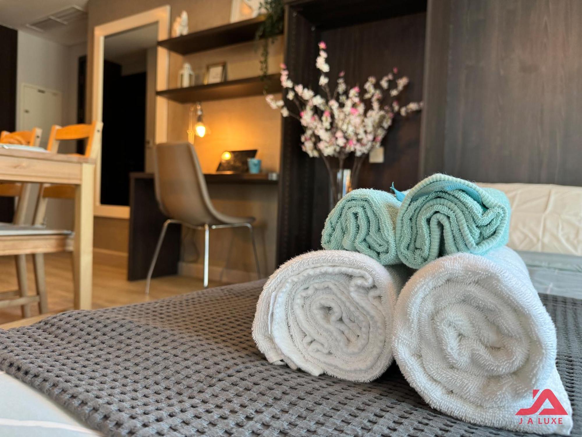 Cozy Marina & Sea View Apt In Bay Central Tower Dubai Marina With Modern Gym & Pool, Steps To Beach & Metro Exterior foto